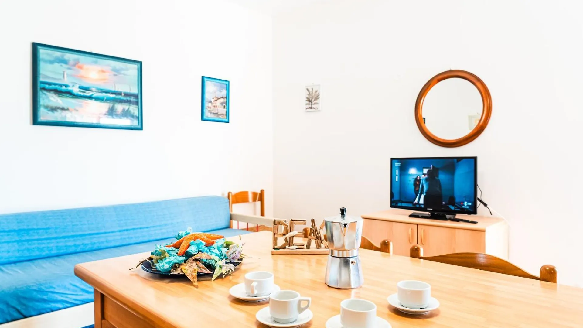 Comfy Flat Near The Beach And Shops In Bibione